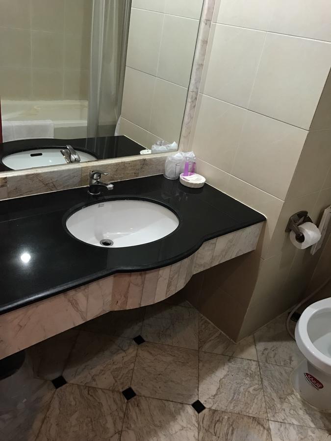 The Imperial Home Hotel Pak Kret Bagian luar foto