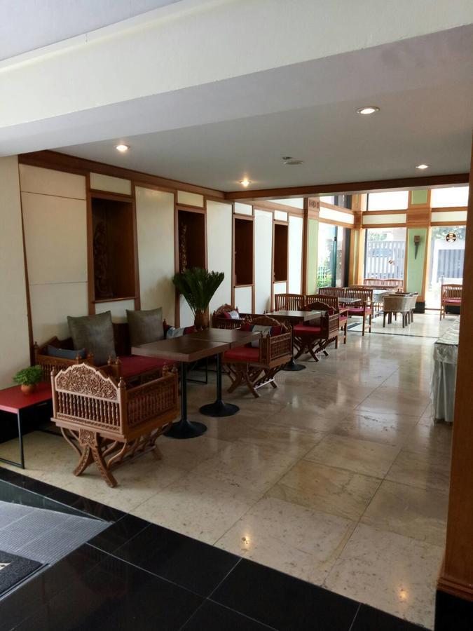 The Imperial Home Hotel Pak Kret Bagian luar foto