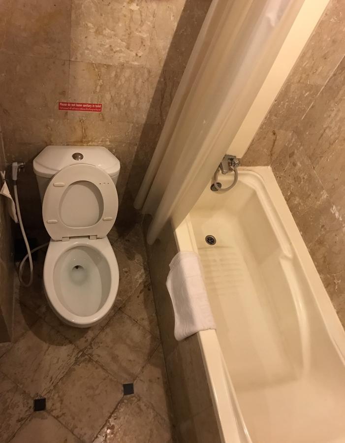 The Imperial Home Hotel Pak Kret Bagian luar foto