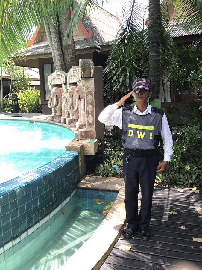 The Imperial Home Hotel Pak Kret Bagian luar foto