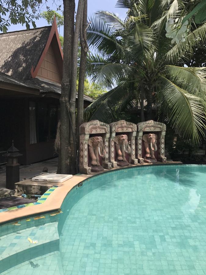 The Imperial Home Hotel Pak Kret Bagian luar foto