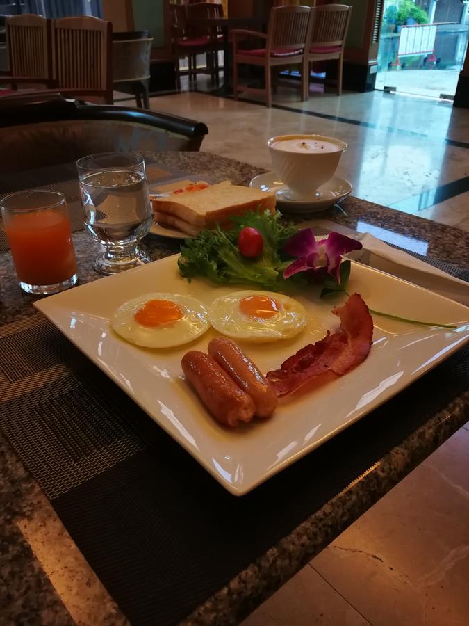 The Imperial Home Hotel Pak Kret Bagian luar foto