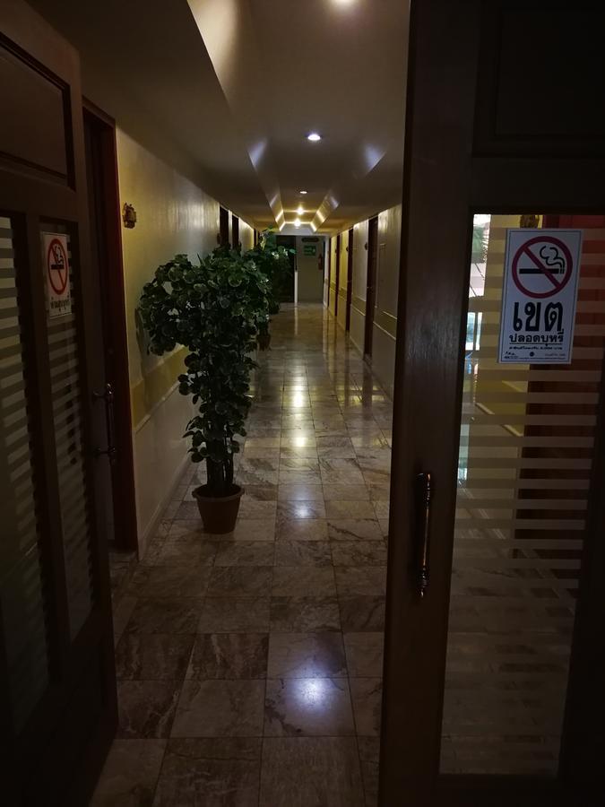 The Imperial Home Hotel Pak Kret Bagian luar foto